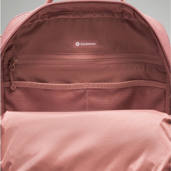 NWT lululemon Double-Zip Backpack 22L in Spiced Chai (11.4" x 5.5" x 18.1") - Picture 5 of 8